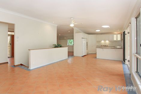 Property photo of 7 Bookleaf Place Bridgeman Downs QLD 4035
