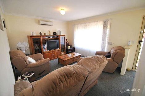 Property photo of 5 Silkhurst Crescent Warnbro WA 6169