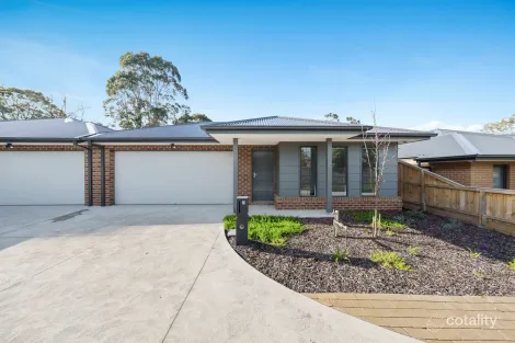 3 Statesman Cl, Beaconsfield, VIC 3807