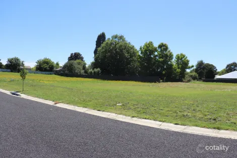 Property photo of 24 Ellis Drive Oberon NSW 2787