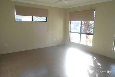 Property photo of 35 Ellsworth Drive Mount Louisa QLD 4814