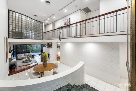 Property photo of 8 Pleasant Street Red Hill QLD 4059