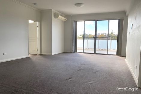 Property photo of 31/5-15 Belair Close Hornsby NSW 2077