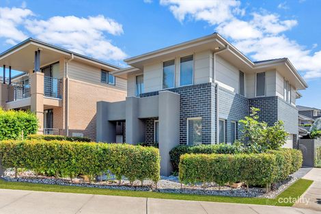 12 Merlin St, Middleton Grange, NSW 2171