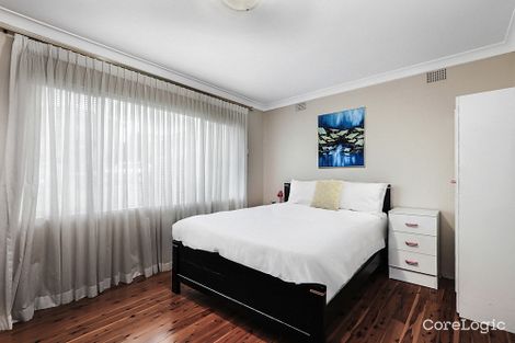 Property photo of 2 Gentian Place Lugarno NSW 2210