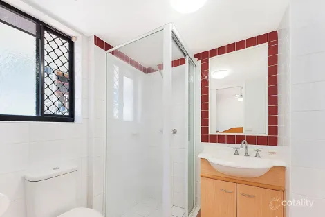 Property photo of 2/12 Paradise Island Surfers Paradise QLD 4217