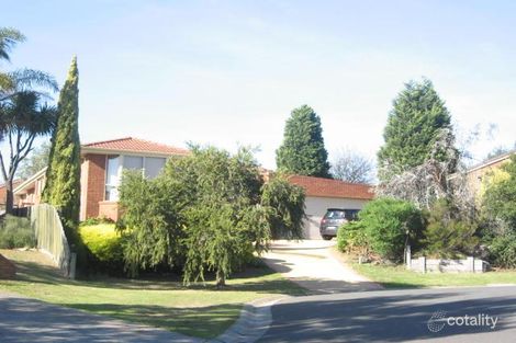 5 Orkney Cl, Endeavour Hills, VIC 3802