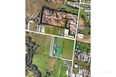 27 Huxham St, Raceview, QLD 4305