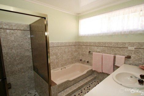 Property photo of 9 James Ryan Avenue Orange NSW 2800