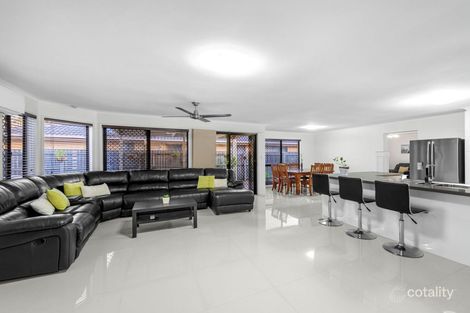Property photo of 76 Coventry Circuit Carindale QLD 4152