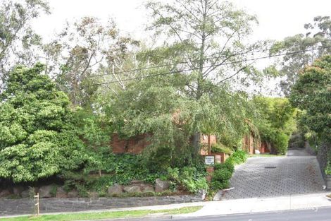 321 Blackburn Rd, Mount Waverley, VIC 3149
