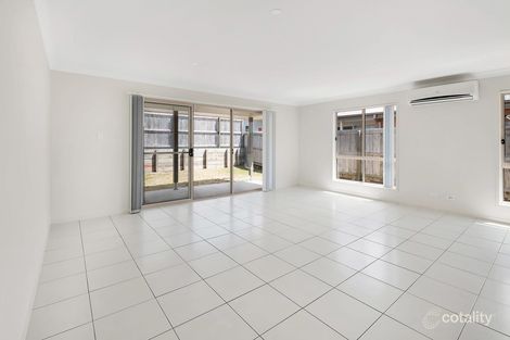 Property photo of 3 Lindsay Lane Pimpama QLD 4209