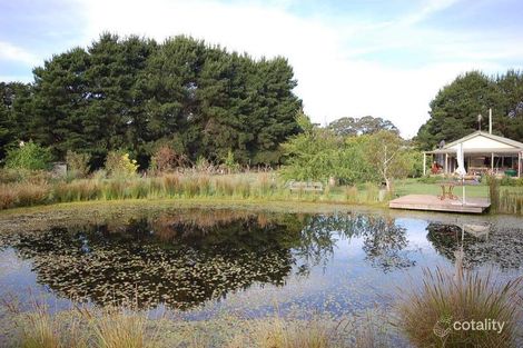 Property photo of 10 Sullivans Road Coomoora VIC 3461