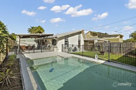 Property photo of 3 Hulme Street Clontarf QLD 4019