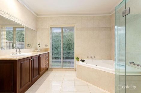 Property photo of 239-241 Tindals Road Warrandyte VIC 3113