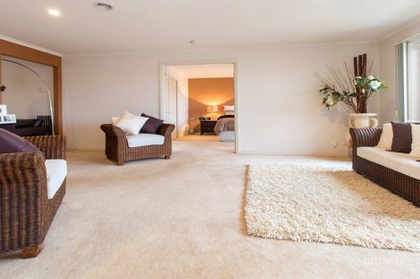 Property photo of 30 Dorothy Crescent Mornington VIC 3931