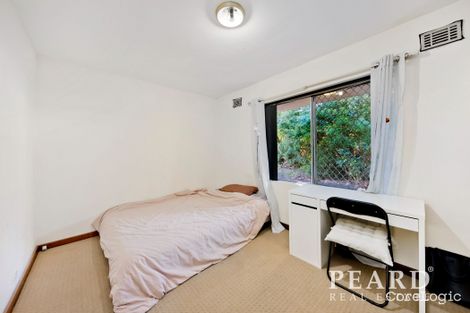 Property photo of 2/29 Heard Way Glendalough WA 6016