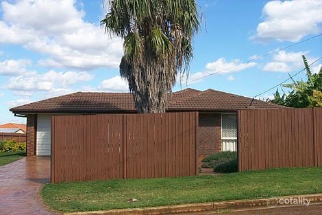 54 Charles Canty Dr, Wellington Point, QLD 4160