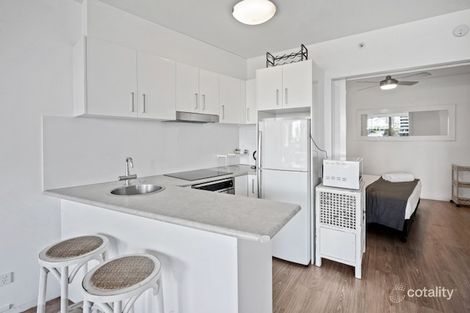 Property photo of 6/42-46 Surf Parade Broadbeach QLD 4218