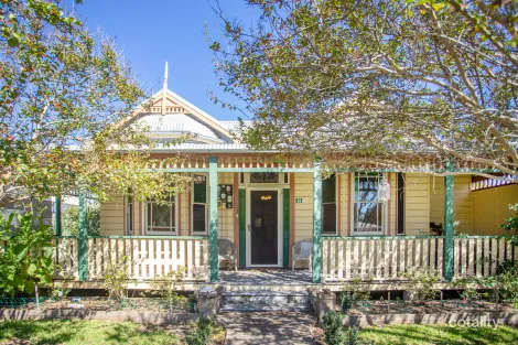 Property photo of 68 Combined Street Wingham NSW 2429