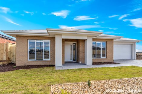 Property photo of 16 Leahy Circuit Gisborne VIC 3437
