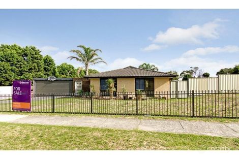 Property photo of 17 Earnshaw Drive Carrum Downs VIC 3201