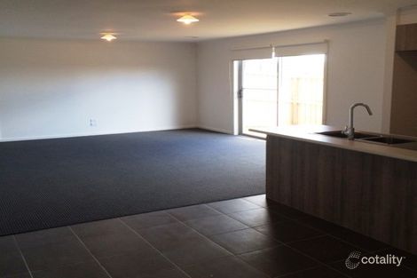 Property photo of 53 Hehr Street Doreen VIC 3754