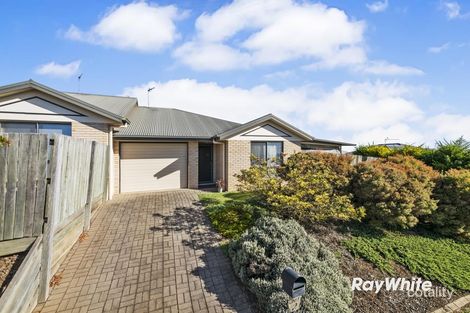 2/4 Sunset Dr, Glenvale, QLD 4350