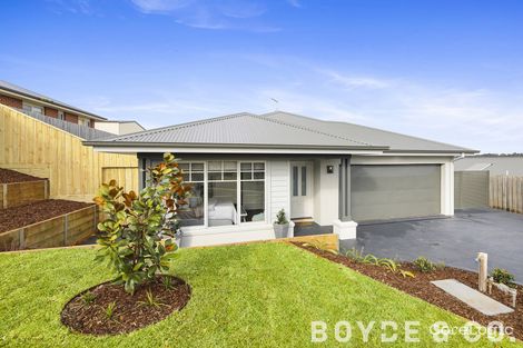 Property photo of 28 Skipton Street Drouin VIC 3818