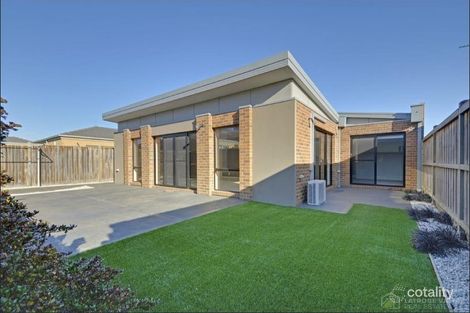 Property photo of 10 William Terrace Traralgon VIC 3844