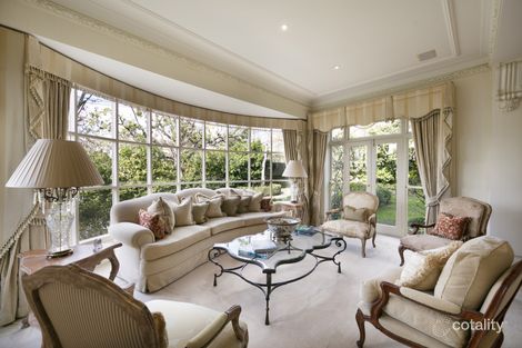 Property photo of 9 Yar Orrong Road Toorak VIC 3142