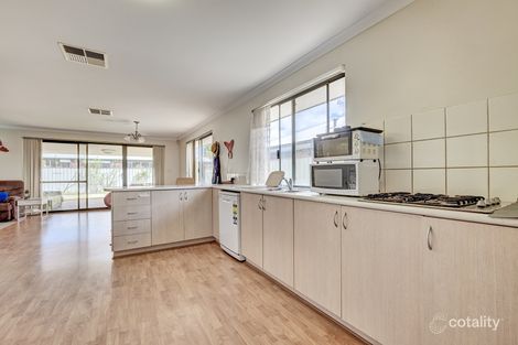 Property photo of 4 Woodside Loop Beckenham WA 6107