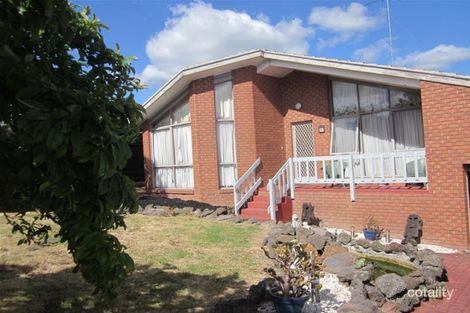 Property photo of 1 Gurner Court Endeavour Hills VIC 3802