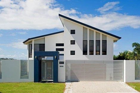 Property photo of 14 Wunburra Circle Pacific Pines QLD 4211