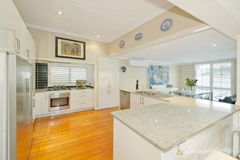 Property photo of 26 Hunter Street Indooroopilly QLD 4068