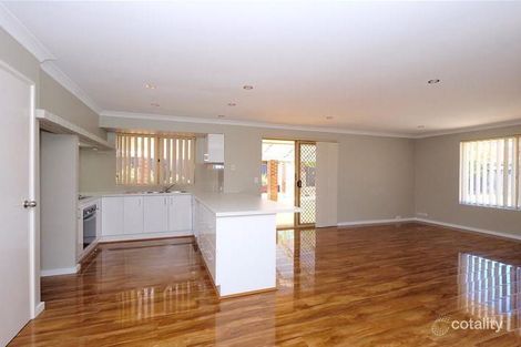 Property photo of 4 Elata Mews Warnbro WA 6169