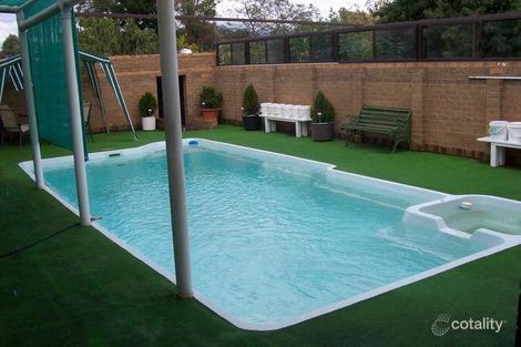 Property photo of 77 Wheeler Crescent Wanniassa ACT 2903