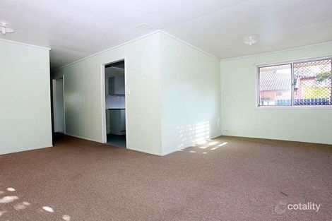 Property photo of 9 Davies Street Riverview QLD 4303