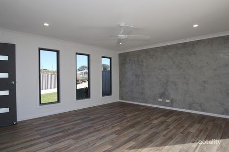 Property photo of 1/21 Calnan Crescent Cumbalum NSW 2478