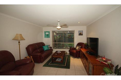 Property photo of 6 Deakin Court Southside QLD 4570