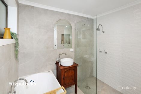 Property photo of 47 Pinaroo Drive Glenfield Park NSW 2650
