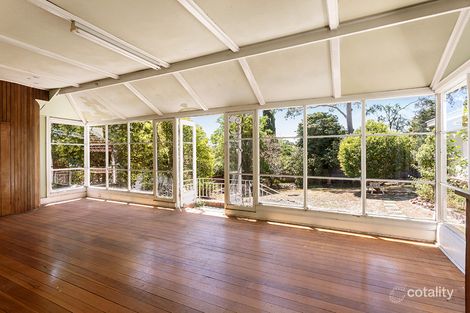 Property photo of 28 Otterington Grove Ivanhoe East VIC 3079