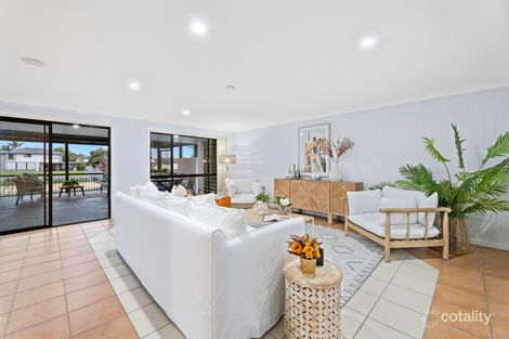 Property photo of 6 Yunga Court Broadbeach Waters QLD 4218