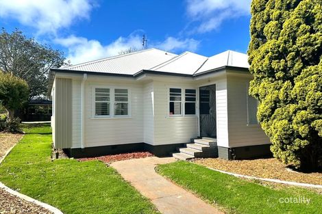 98 Curzon St, East Toowoomba, QLD 4350