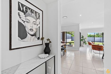 Property photo of 5 Crown Street Wynnum QLD 4178