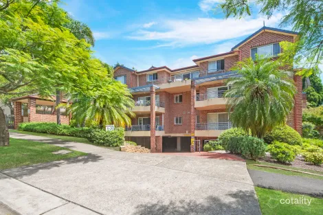 8/1-3 Bellbrook Ave, Hornsby, NSW 2077