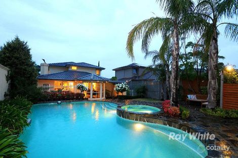 Property photo of 104 Amersham Drive Wantirna VIC 3152