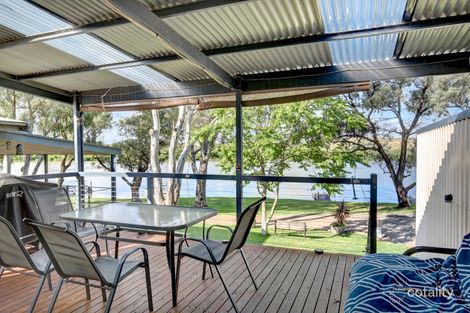 15 Mathews Cct, Woodlane, SA 5254