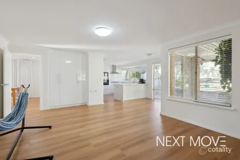 Property photo of 30 Donavon Rise Murdoch WA 6150