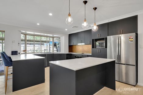 Property photo of 18 Dorunda Avenue Beachmere QLD 4510